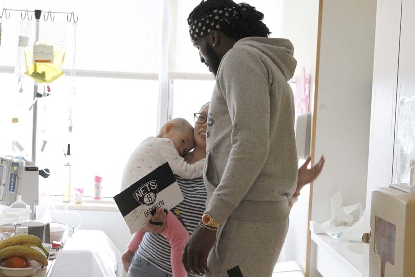 DeMarre Carroll Visits Pediatric Patients