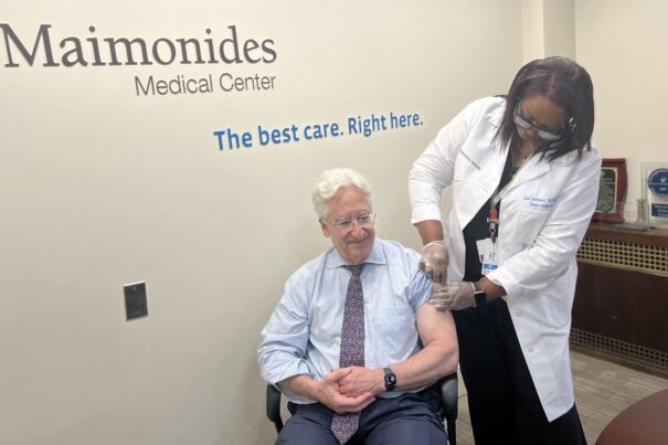 Updated Influenza and Covid-19 Vaccines Available at Maimonides Health Primary Care Centers